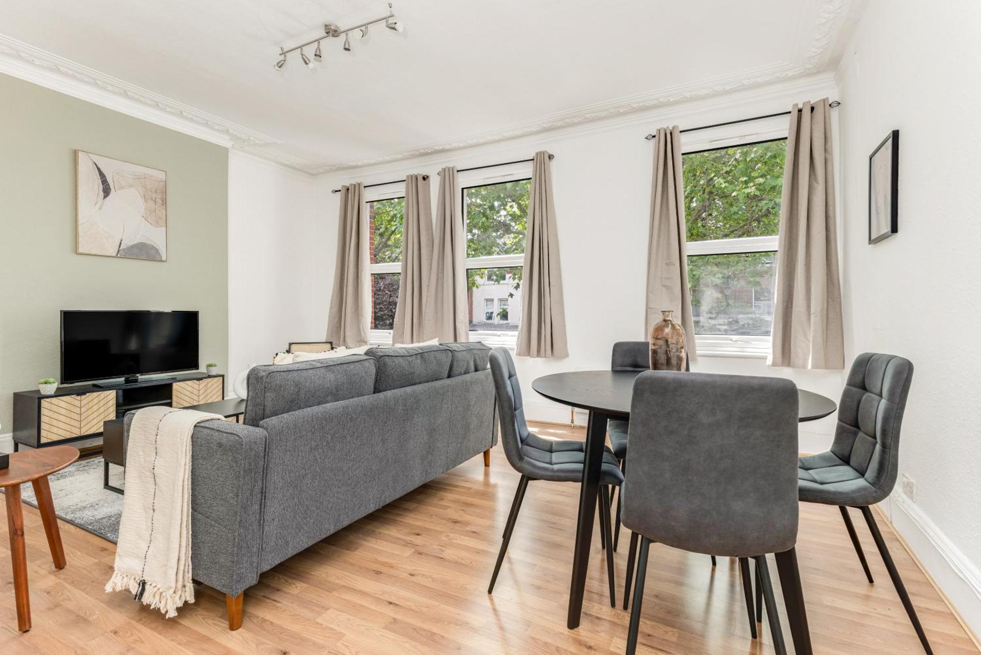 The Acton Luxury Flat Apartment *