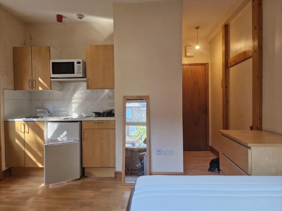 Bright Highgate Appartement