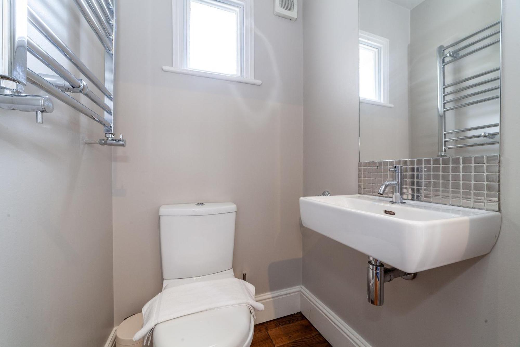 The Hammersmith Apartment *