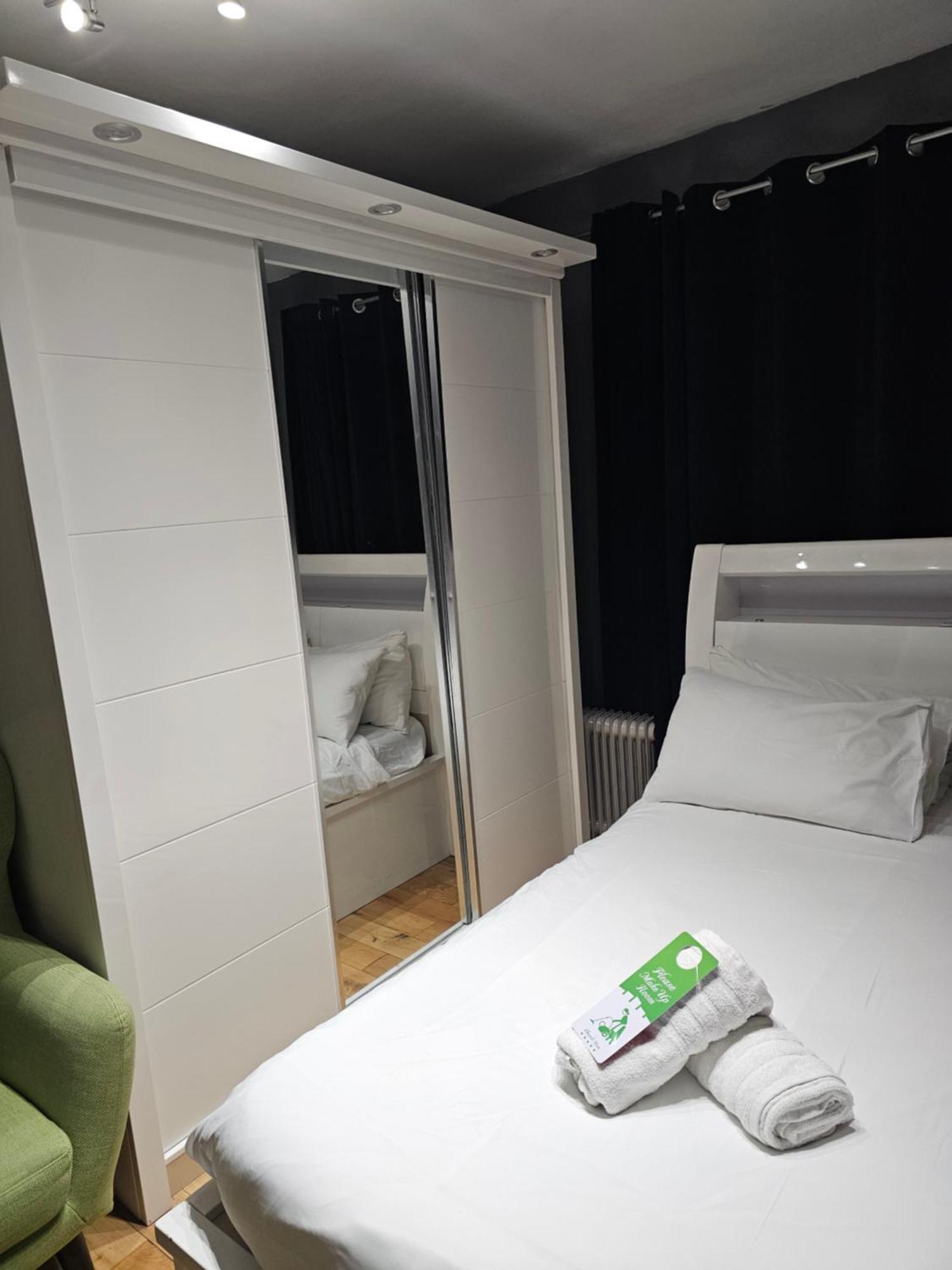 Umbrella Woolwich Rum i privatbostad *