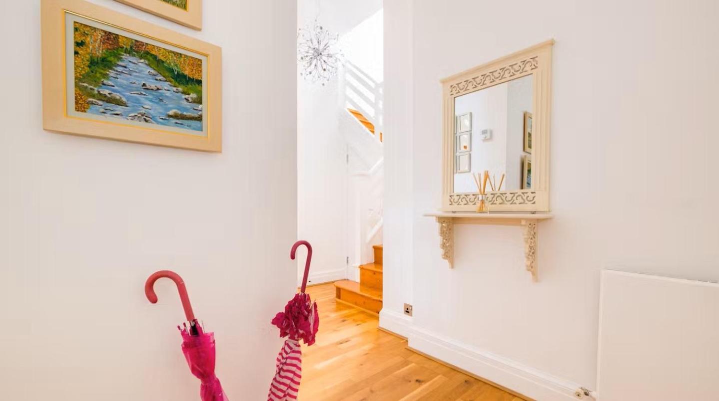 Notting Hill Luxury Duplex Apartment