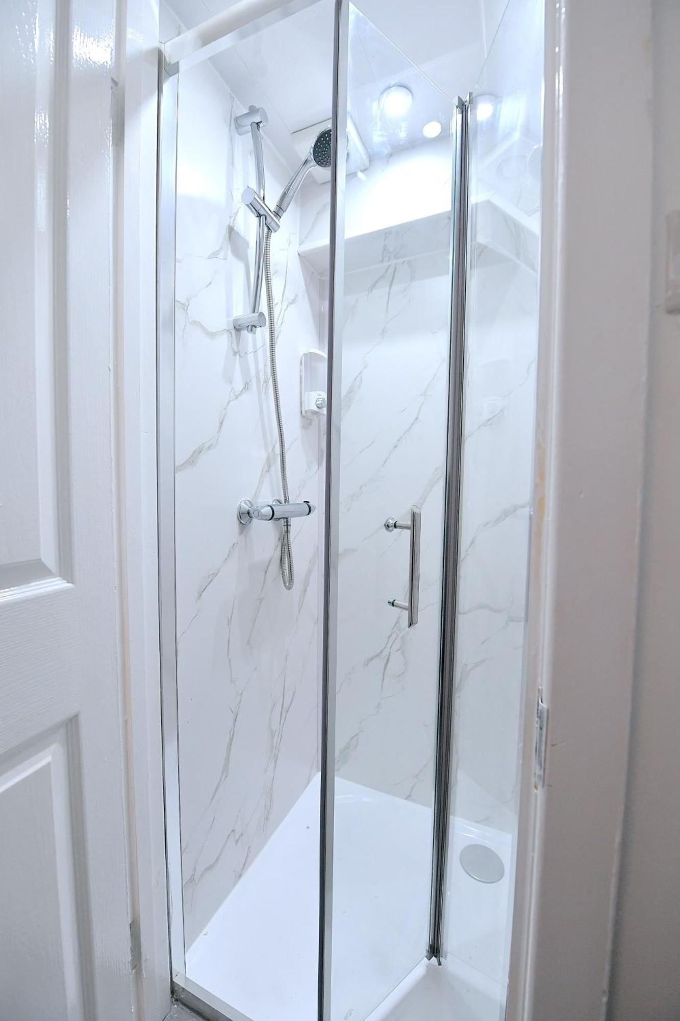 Luxury Fulham Close To Underground Newly Refurbished Leilighet *