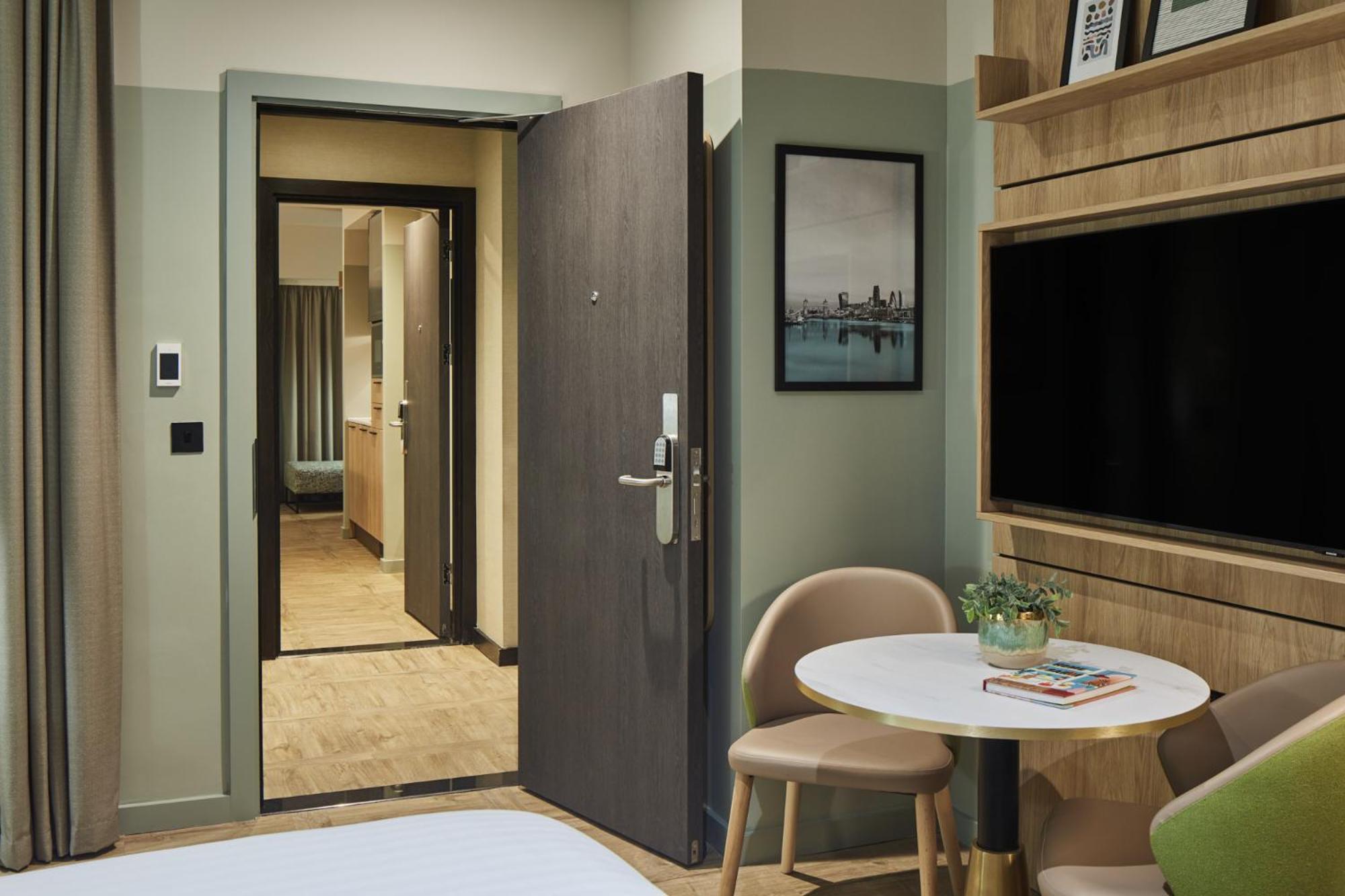 Apartment Master St. Paul's *