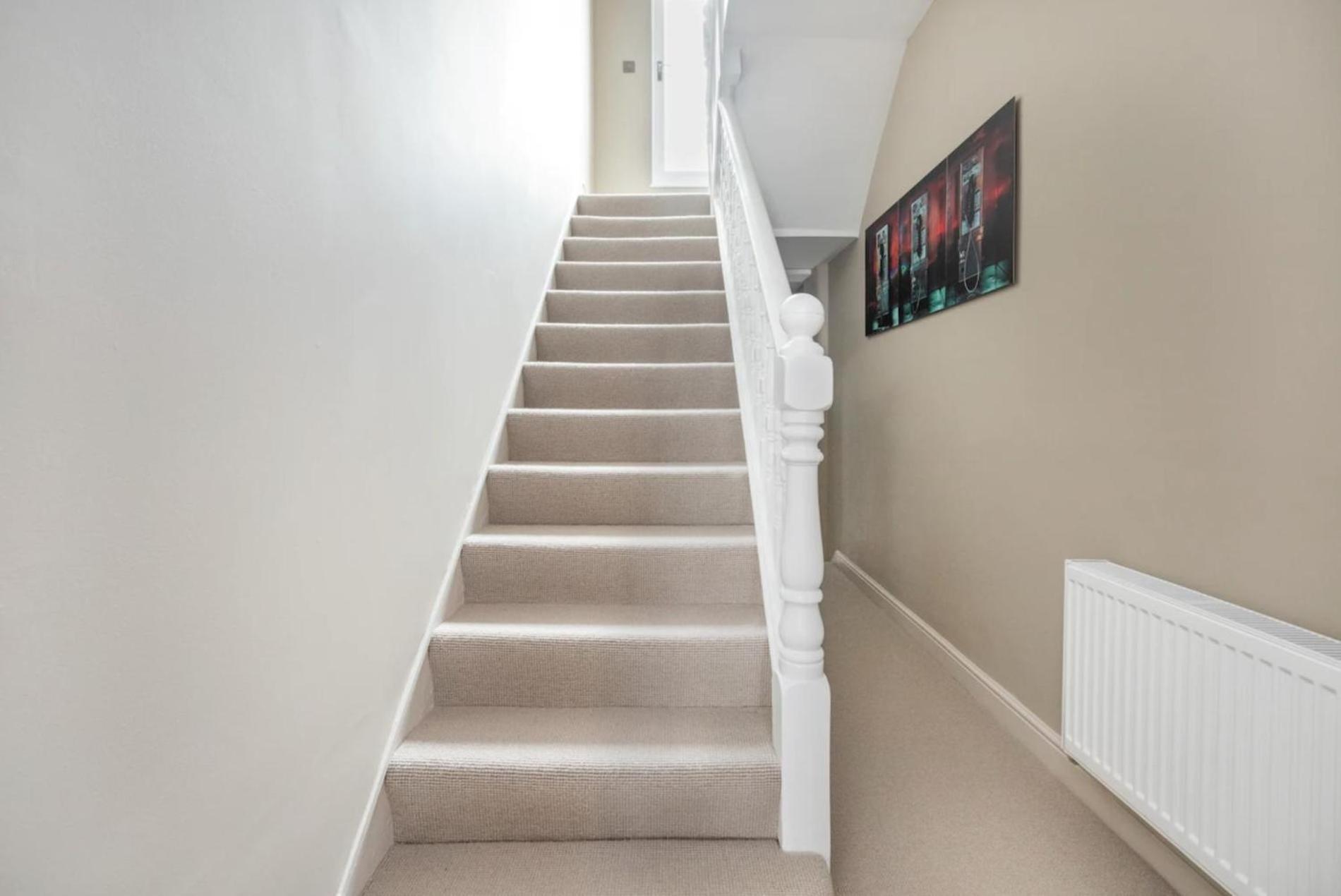 Appartement & Leafy - 2 Bedroom In Clapham *