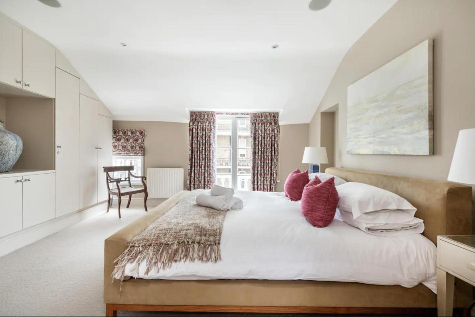 Apartment & Leafy - 2 Bedroom In Clapham