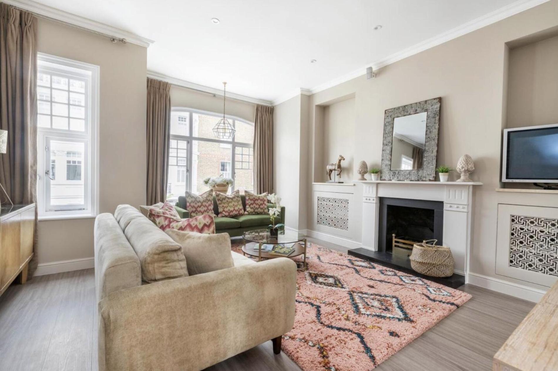 & Leafy - 2 Bedroom In Clapham *