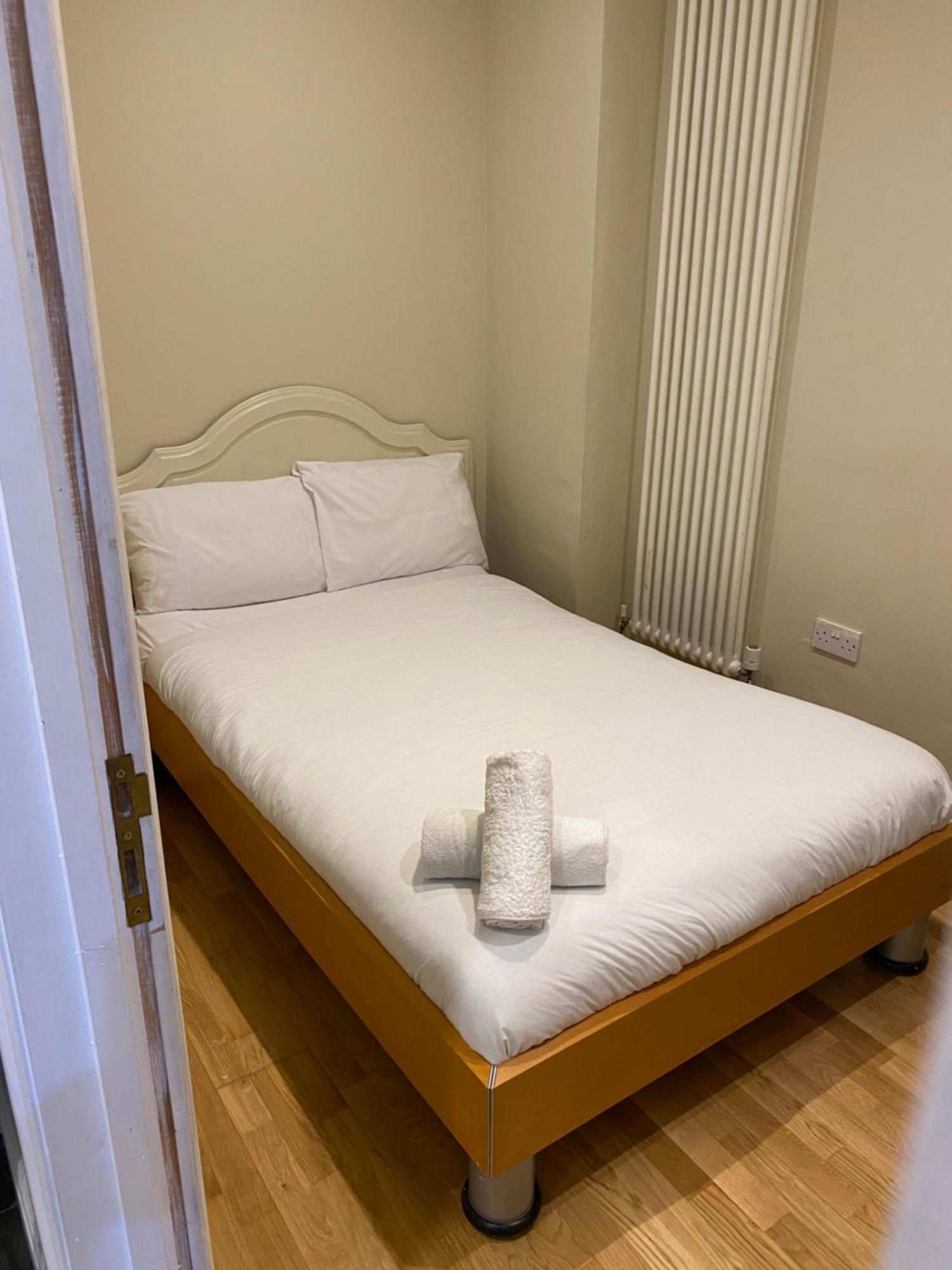 Lägenhet Spacious 3-bed In