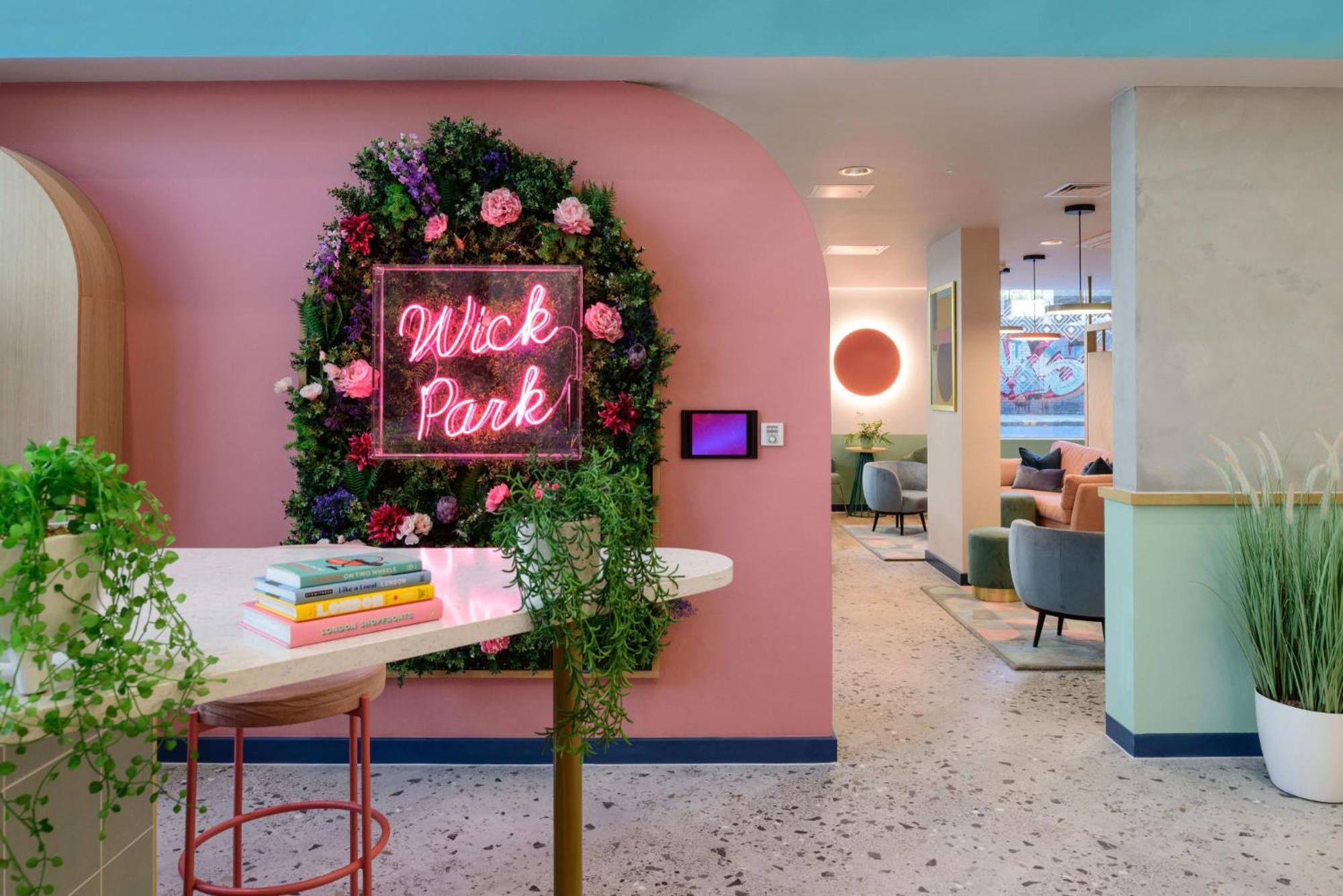 Cosy City Living Ensuites At Trendy Wick Park In London Leilighet London