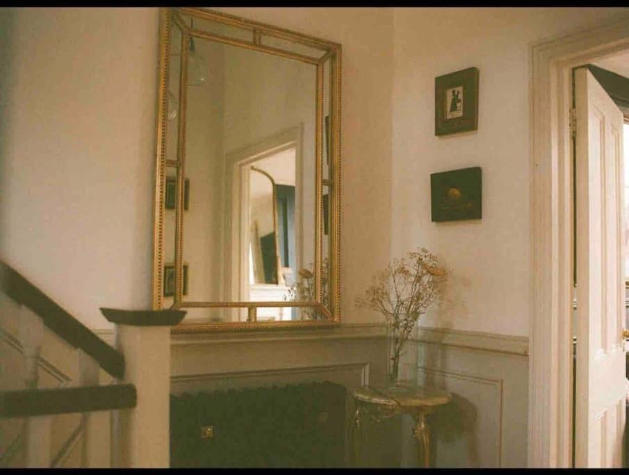 Gorgeous Grade Ii Listed Georgian House - Leafy Square Views - Holiday home London