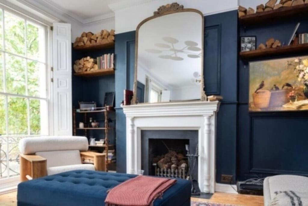 Holiday home Gorgeous Grade Ii Listed Georgian House - Leafy Square Views - London