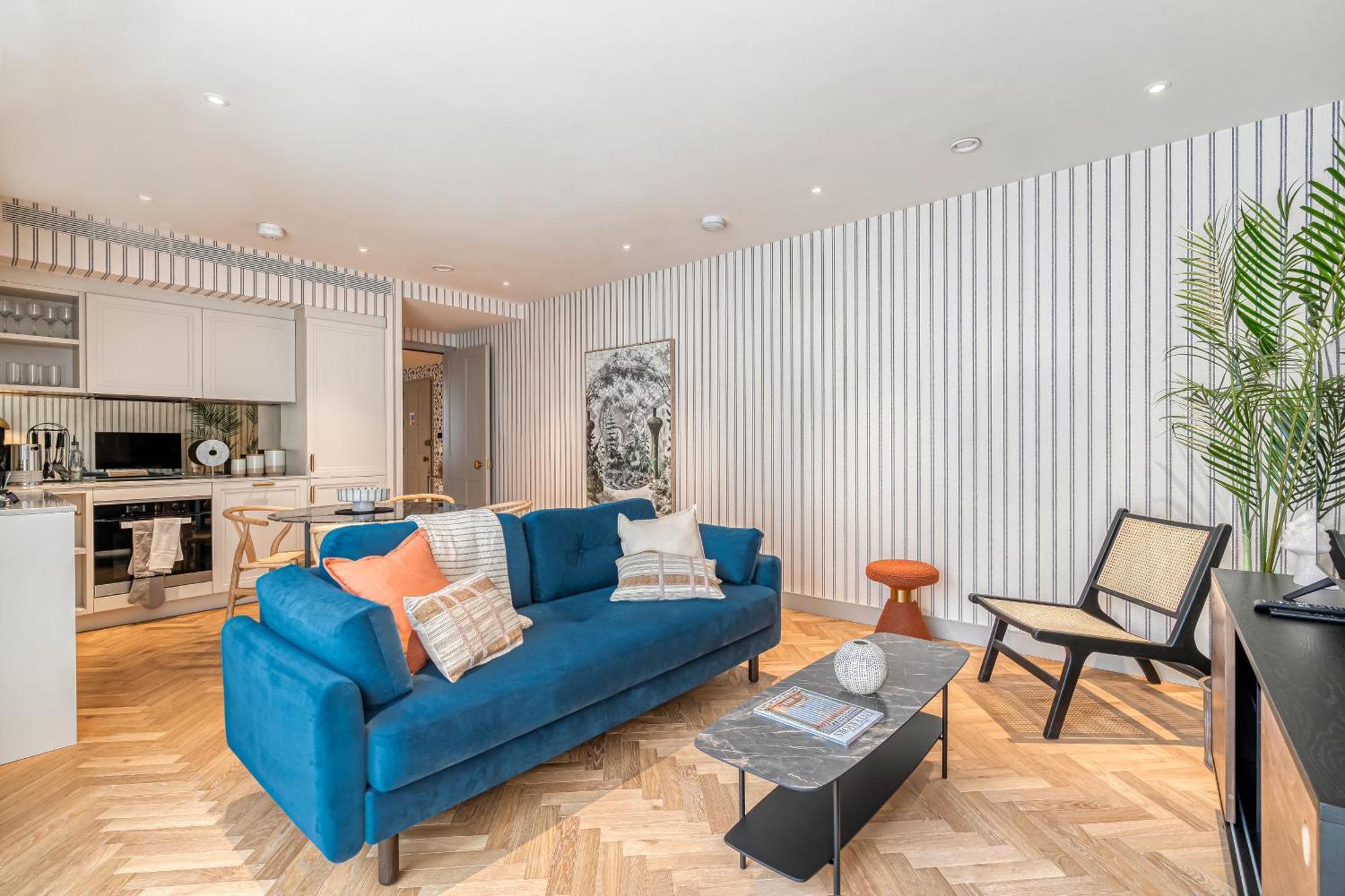 Luxury Flats Near Big Ben And Eye * Londen