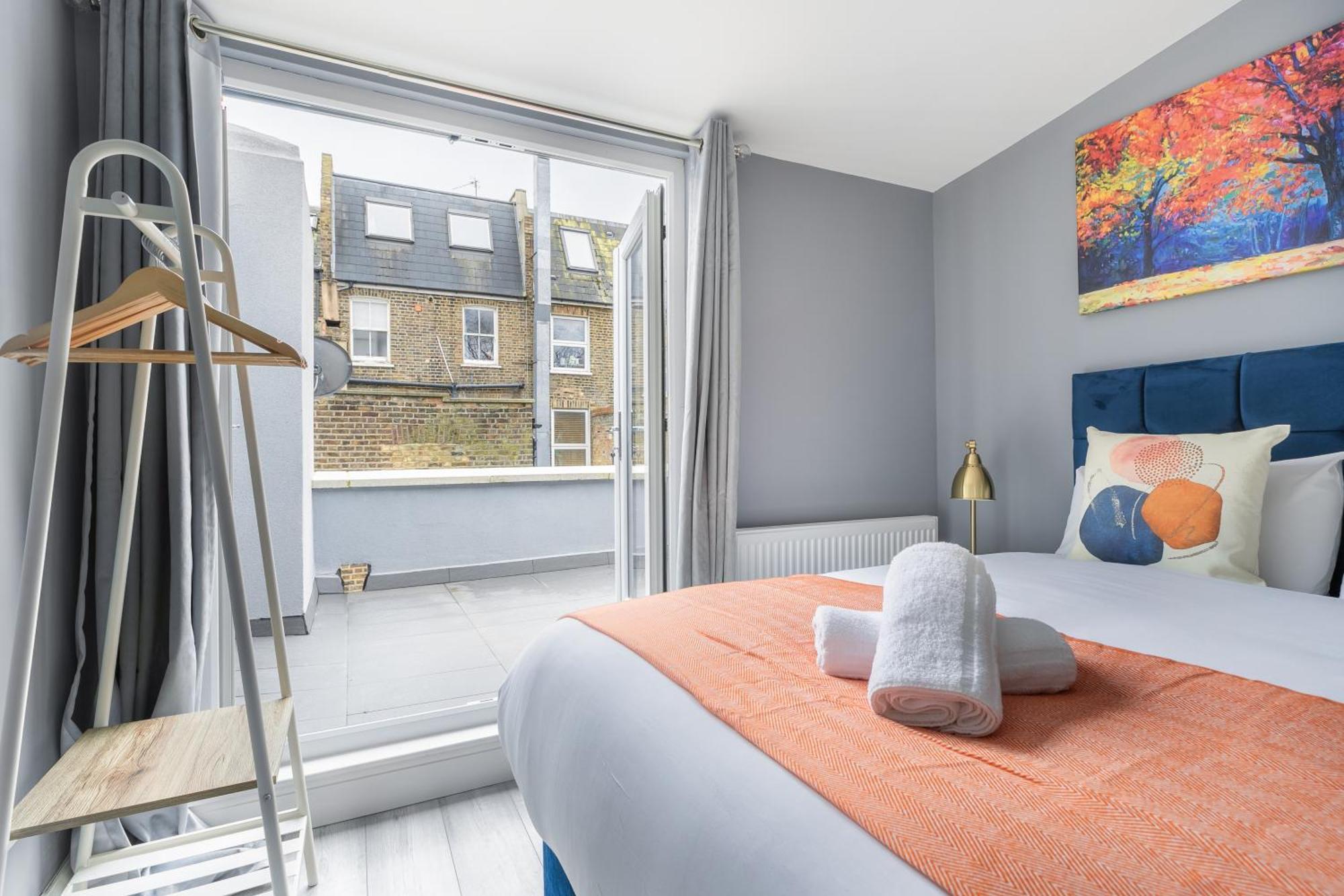 Lägenhet Homely 3 Bedroom House In Hammersmith *