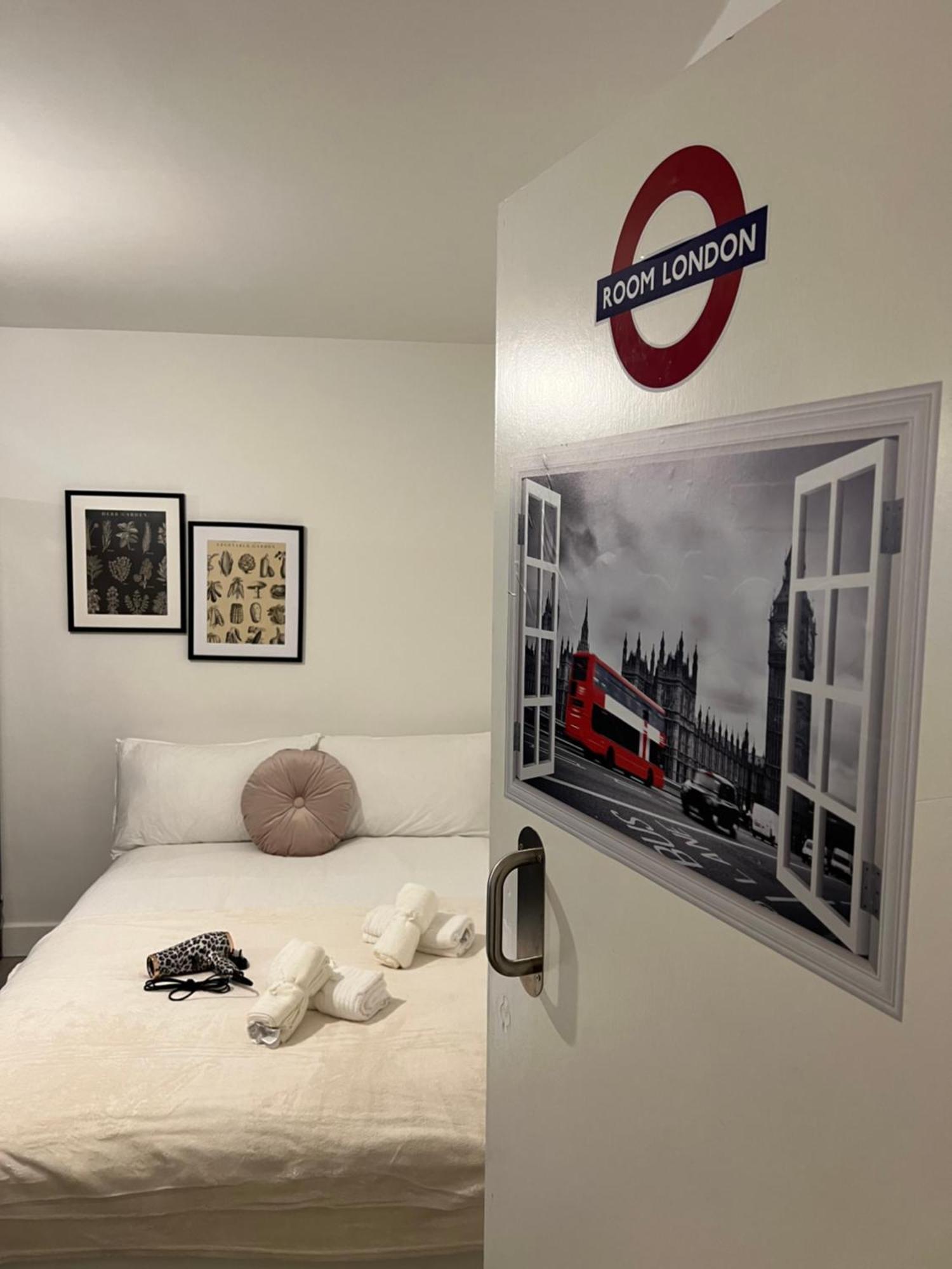 Lovely Double In Euston & Square In Homestay *