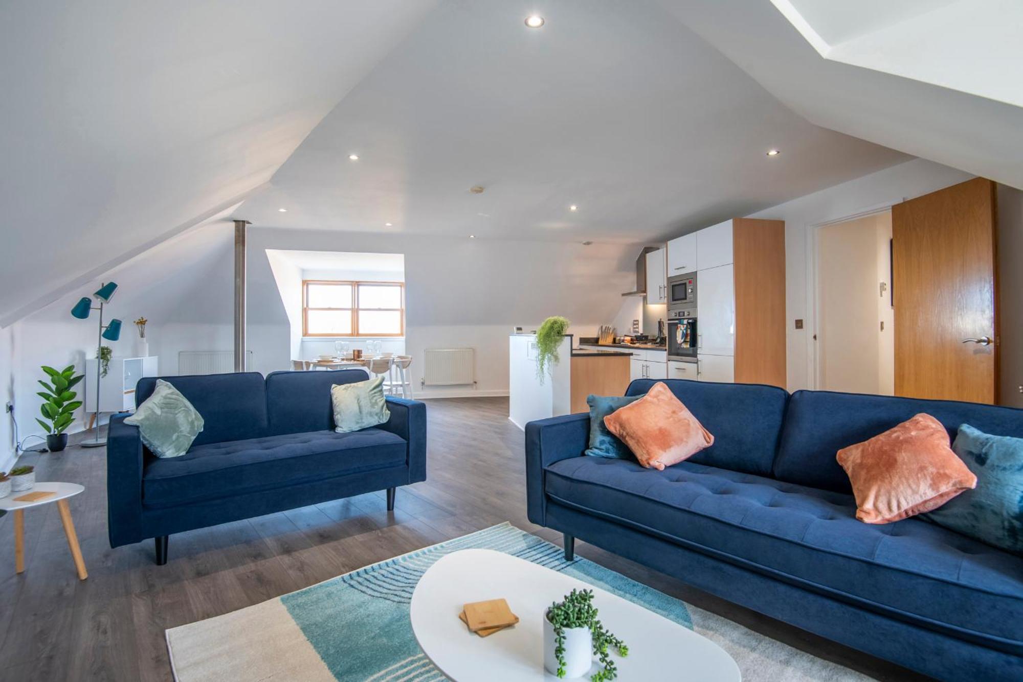 The Loft - Spacious Luxury 2 Bed 2 Bath With Free Secure Parking And Tube Close By Lägenhet *