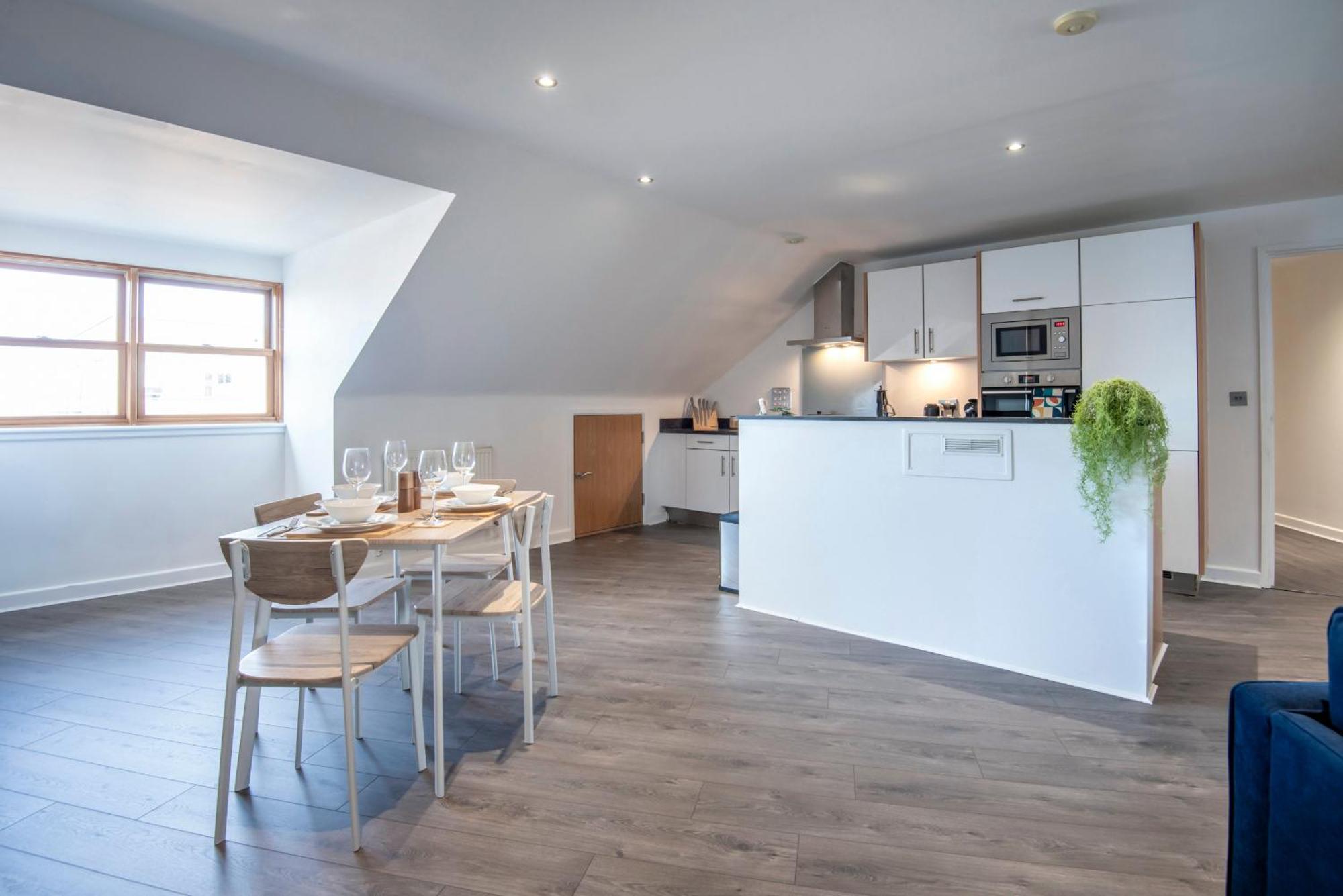 Lejlighed The Loft - Spacious Luxury 2 Bed 2 Bath With Free Secure Parking And Tube Close By London