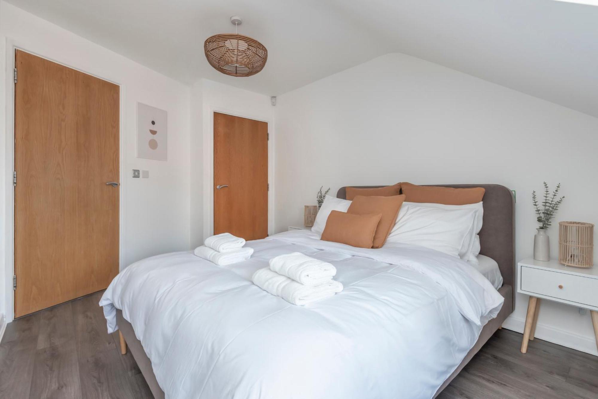 Lägenhet The Loft - Spacious Luxury 2 Bed 2 Bath With Free Secure Parking And Tube Close By
