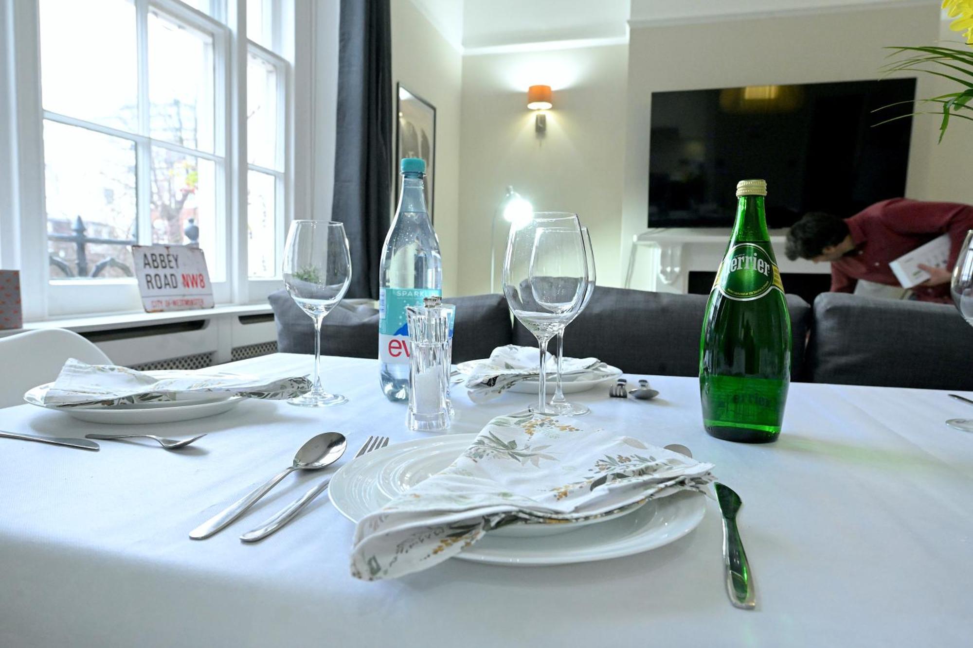 Stunning 4 Bedroom Flat In Regent's Park - Abbey Rd London