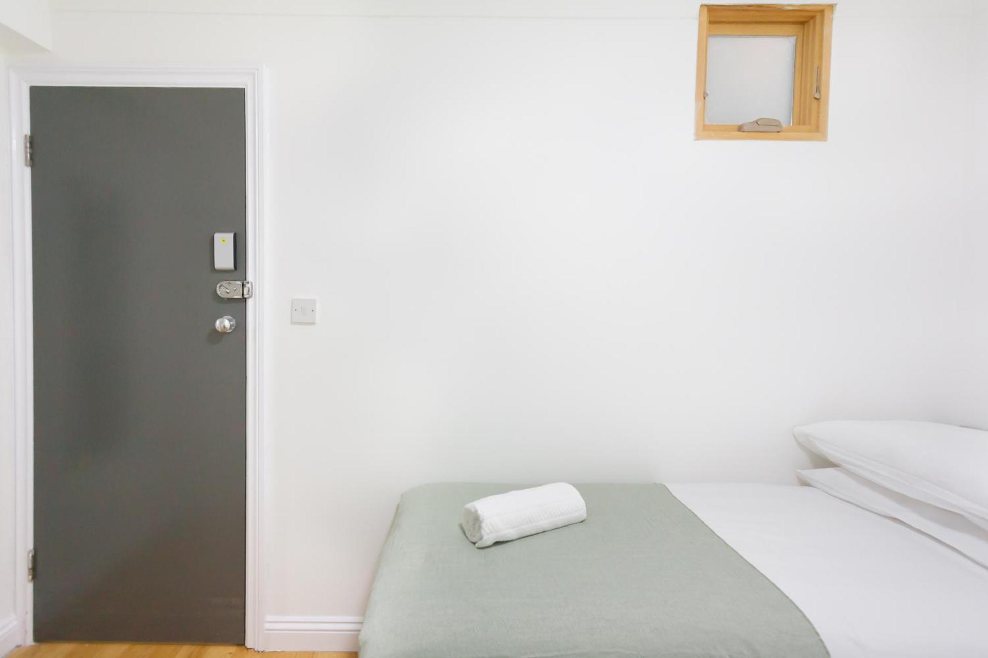 Eurostar Budget - Next To Kings Cross & Eurostar Train Station 3* Londra