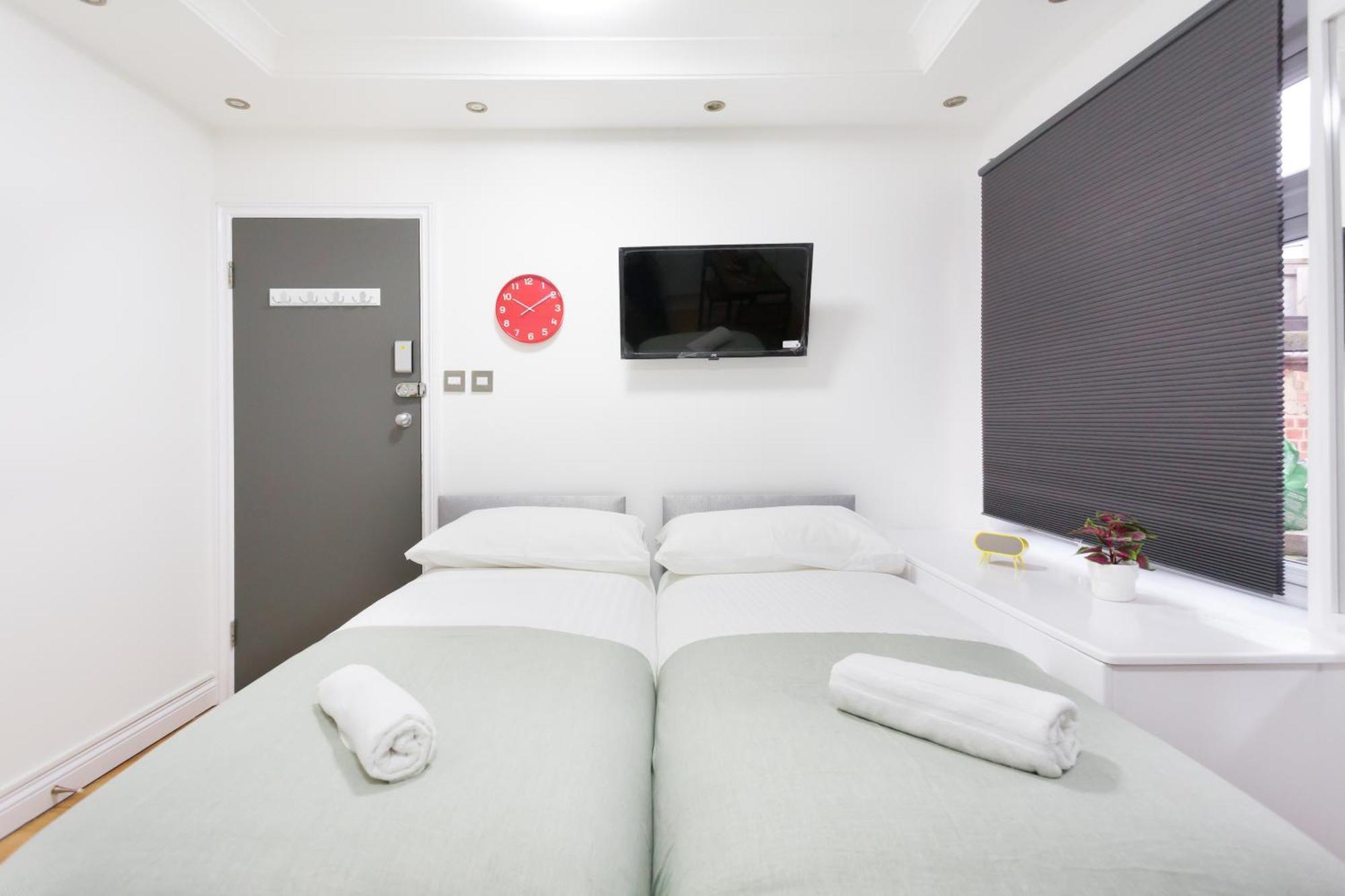 Eurostar Budget - Next To Kings Cross & Eurostar Train Station 3*