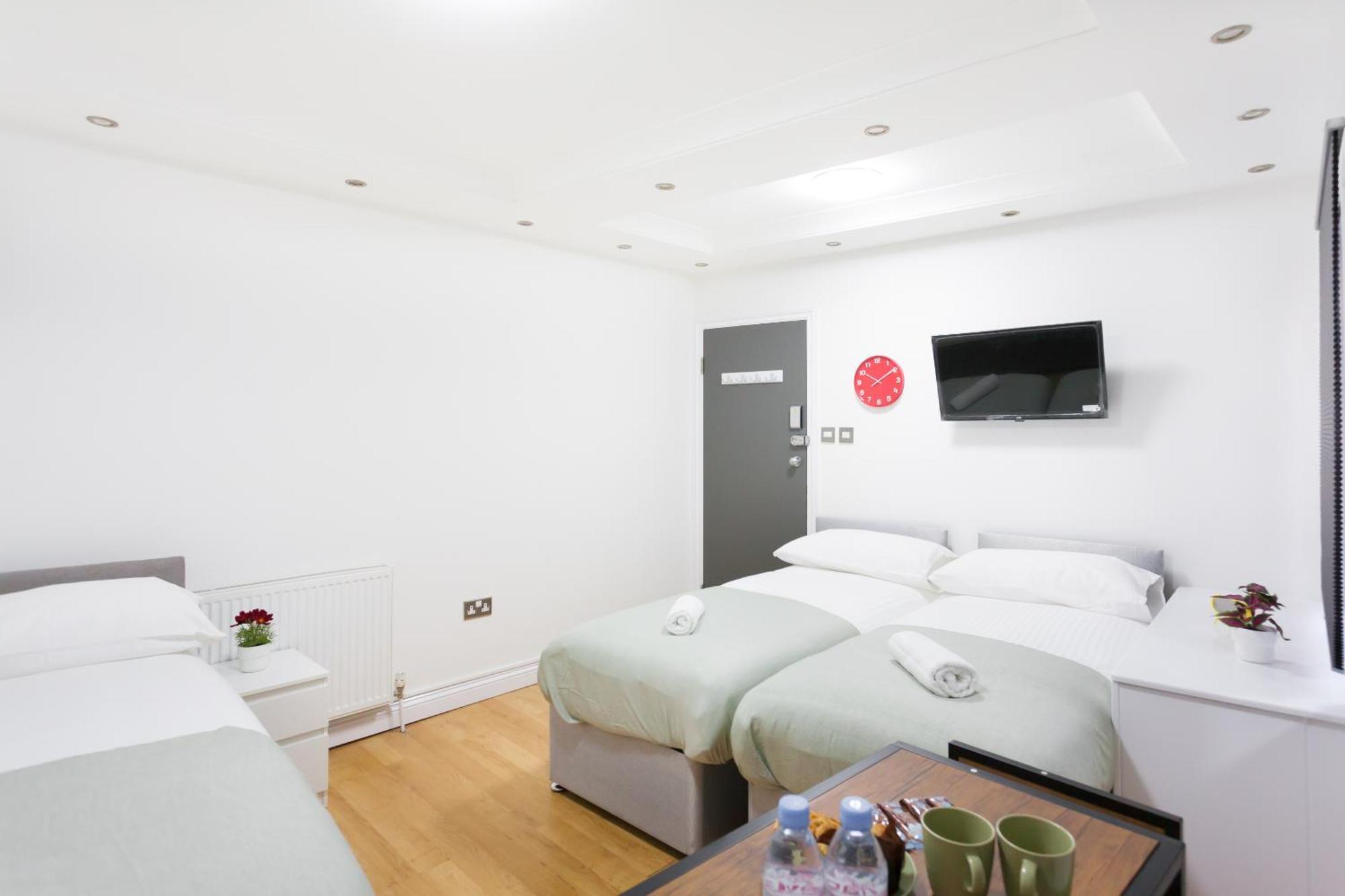 Eurostar Budget - Next To Kings Cross & Eurostar Train Station 3*