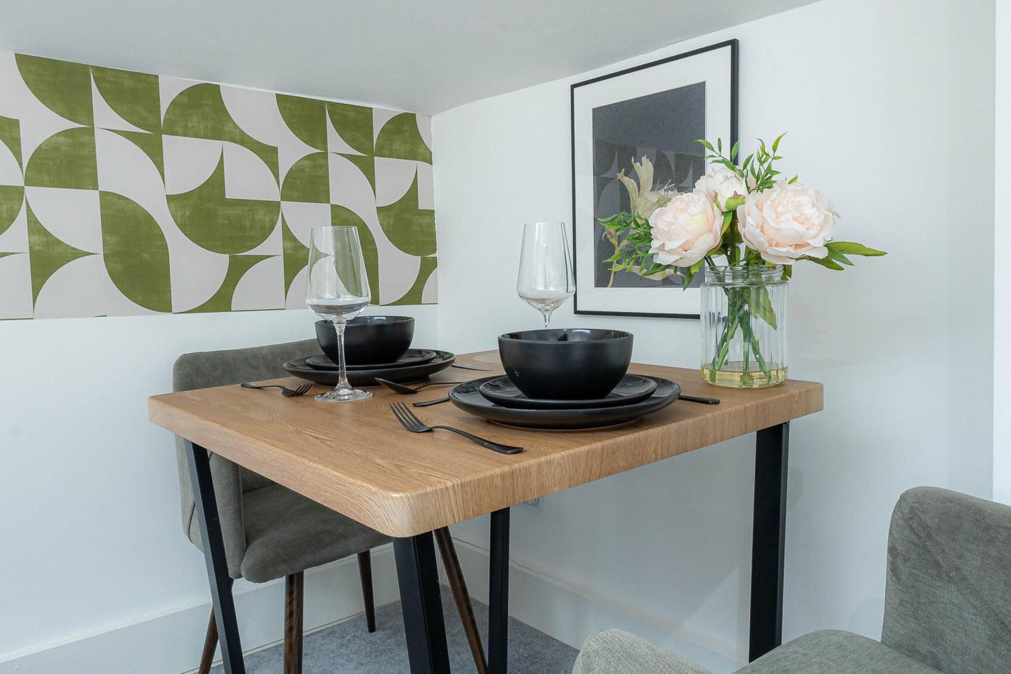 Deluxe Urban Retreat With City Views Studio And One Bedroom Near Camden By Belvilla Lägenhet