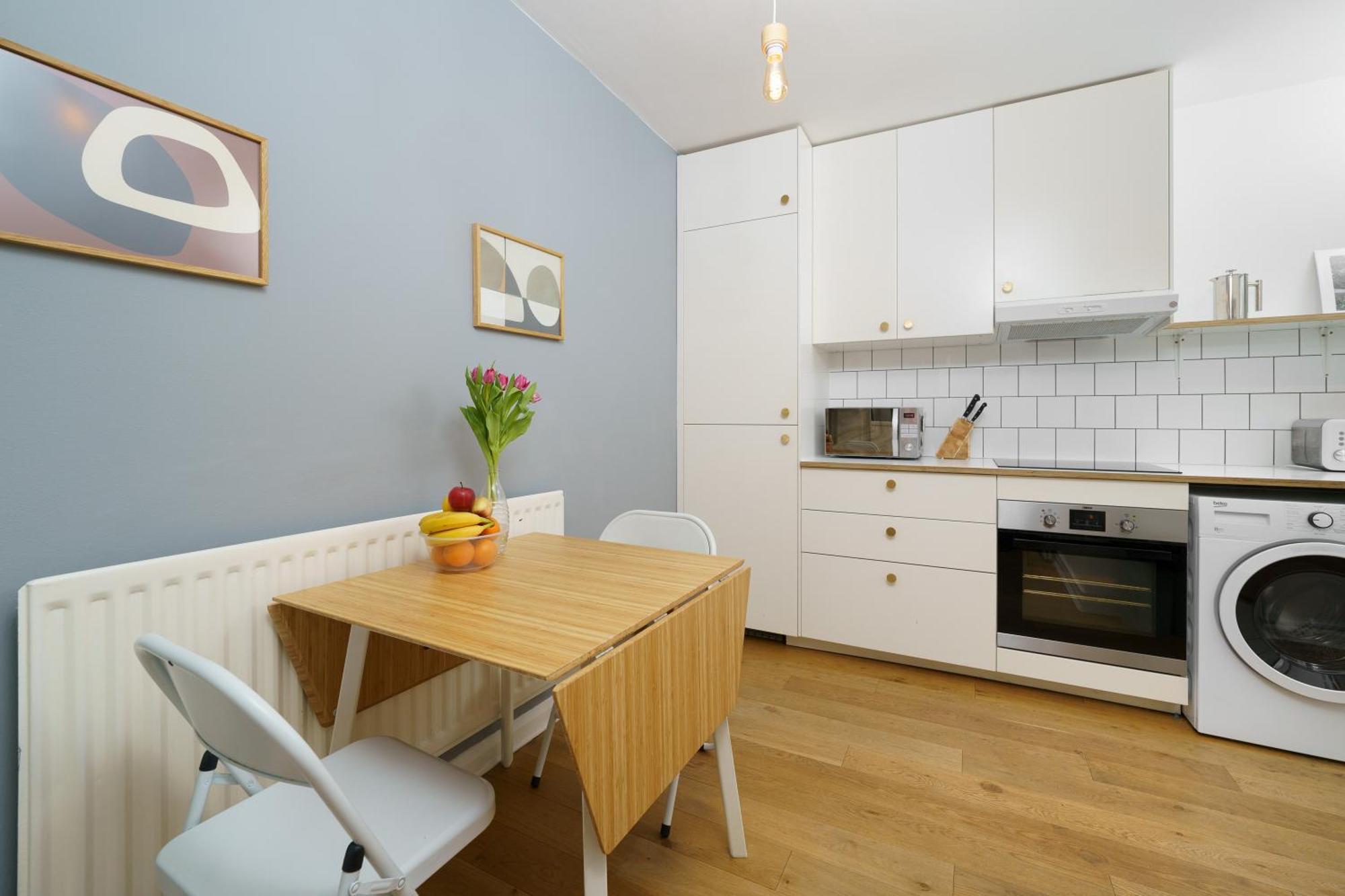 Appartement Lovely In Victoria Park Village