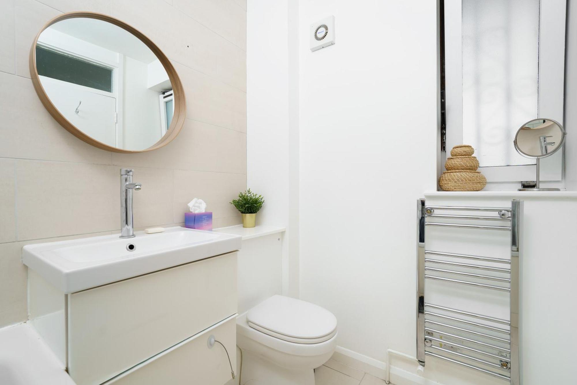 Lovely In Victoria Park Village Appartement *