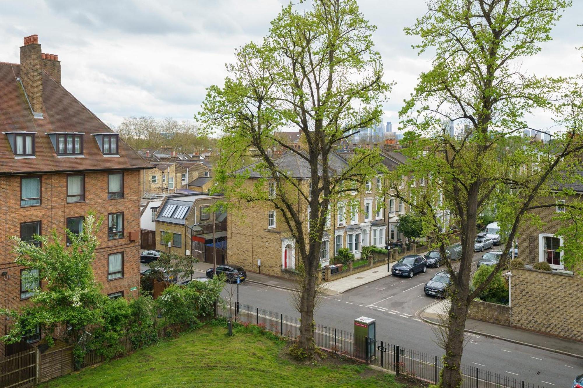 Lovely In Victoria Park Village Appartement *