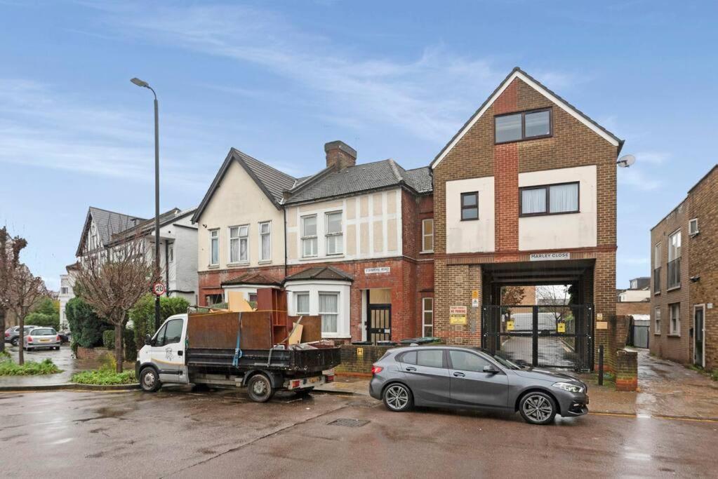 Stunning 1-bed Flat In 20 Mins From Appartement *