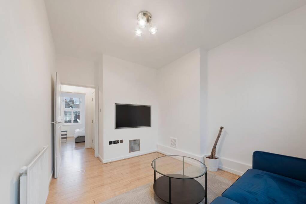 Appartement Stunning 1-bed Flat In 20 Mins From *
