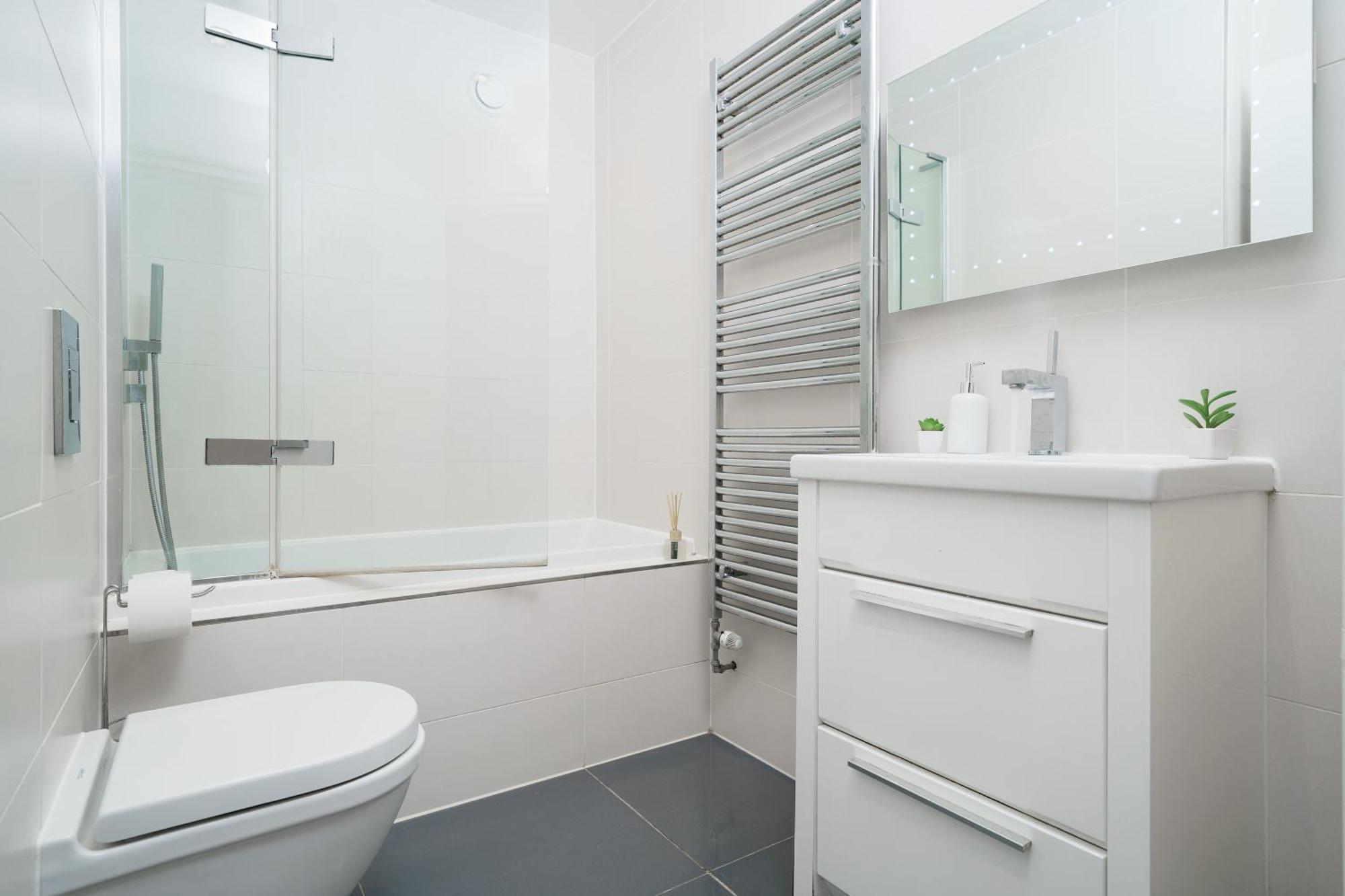 Séjour chez l'habitant En-suite In Zone 1 *