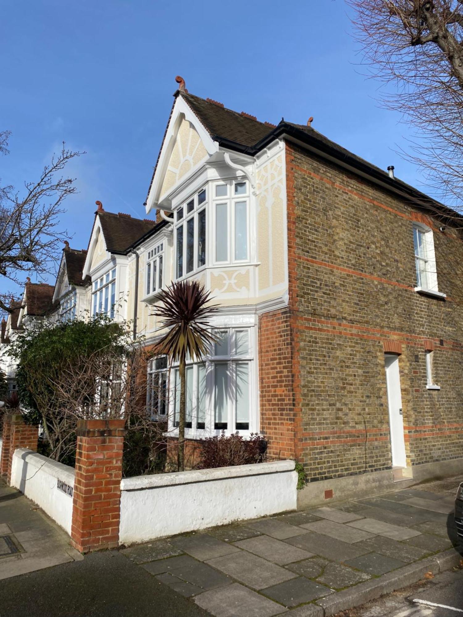 Interior Designed Flat Near Kew Botanical Gardens Appartement