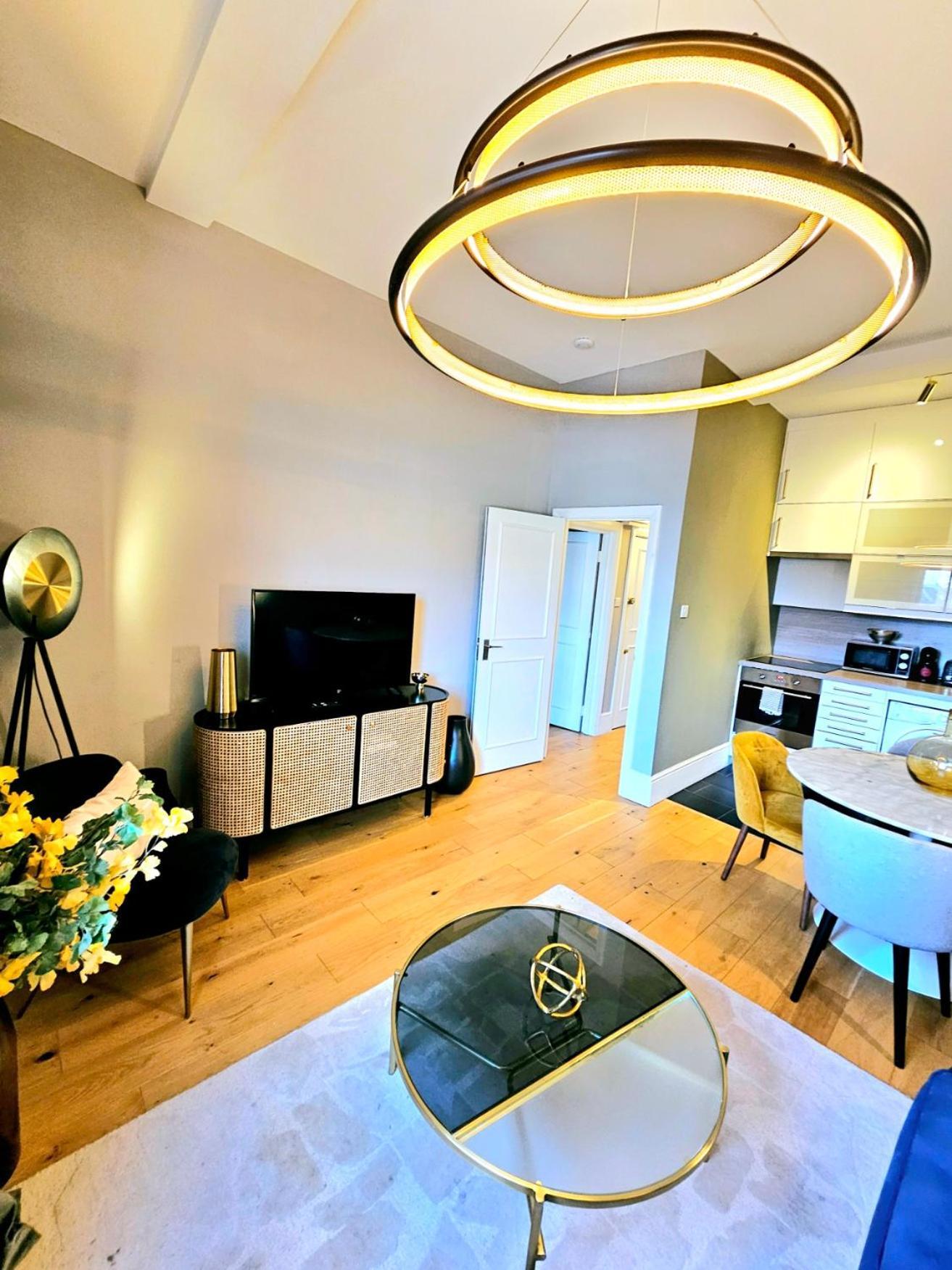 Appartement Gorgeous Hyde Park With Elevator Access By Tube Metro Stations *