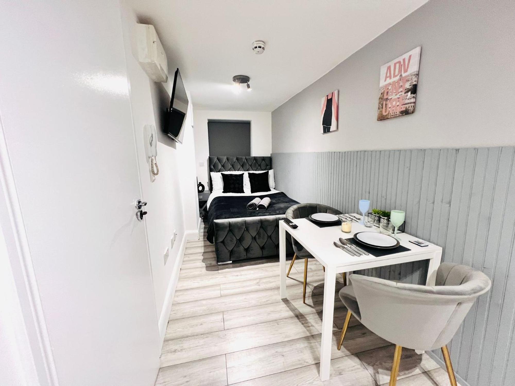 In Location Apartment