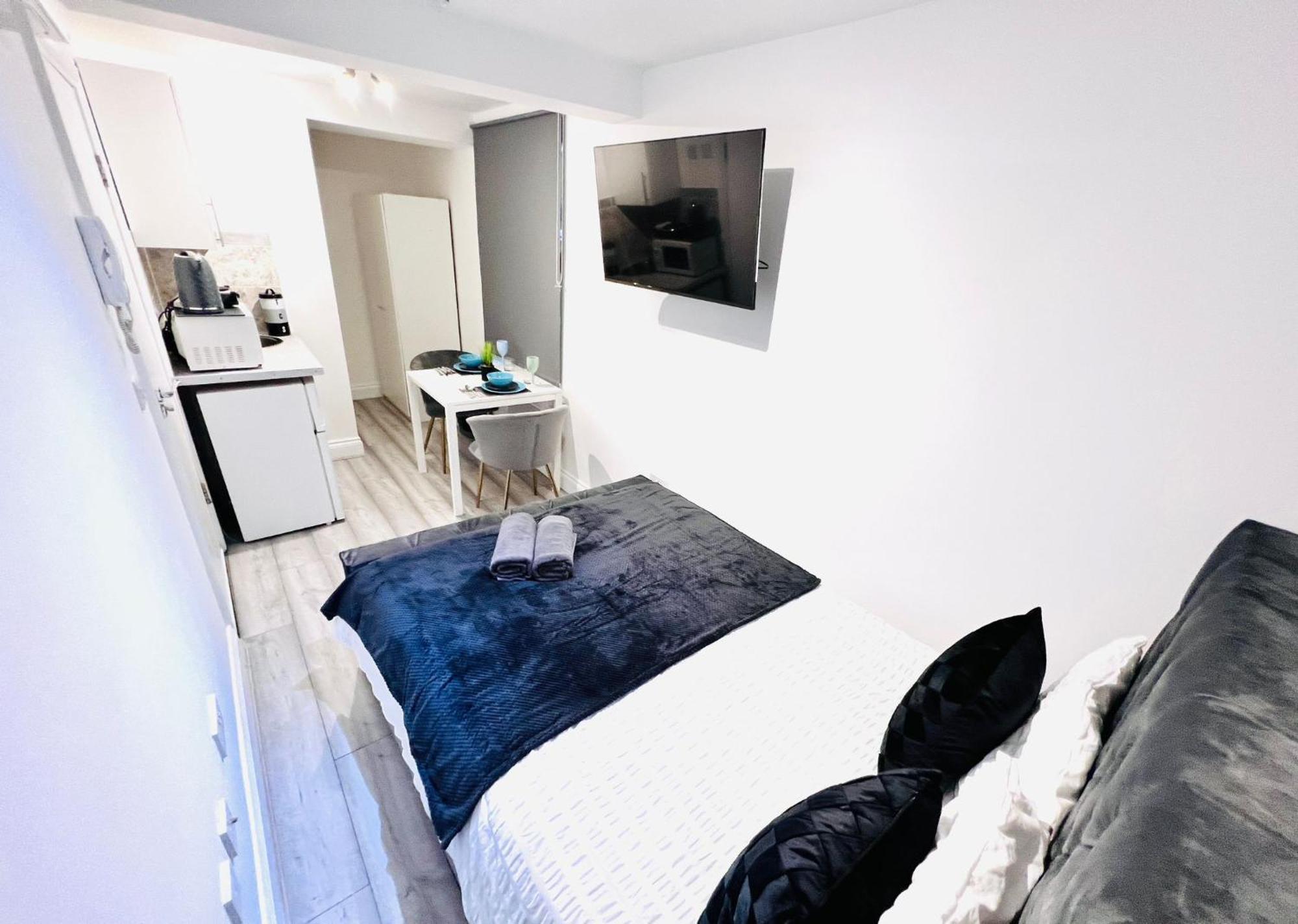 Apartment In Location