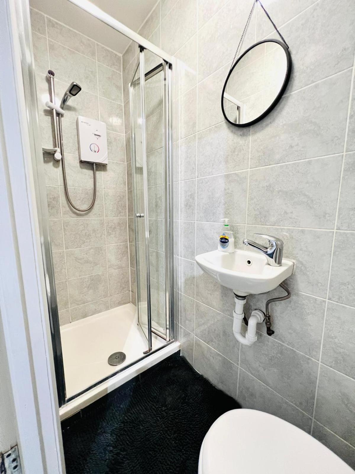 Apartment In Location
