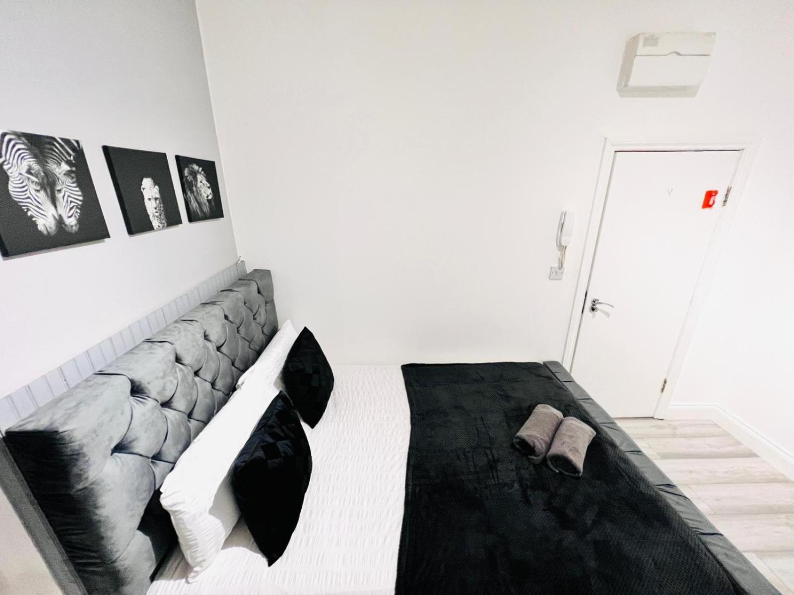 Apartment In Location London