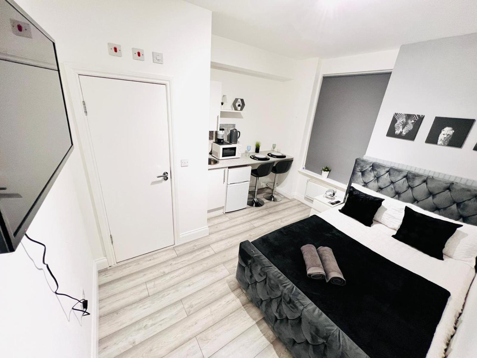 Apartment In Location
