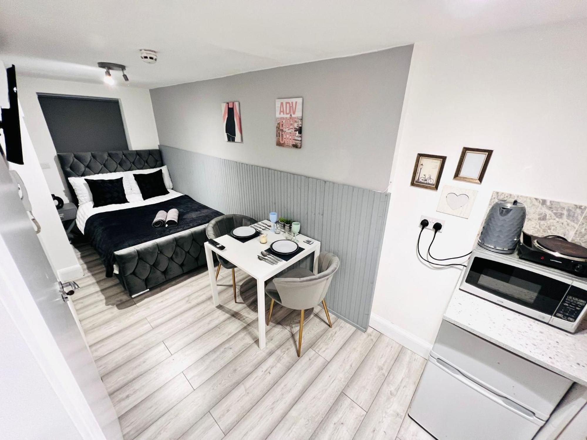 Apartment In Location