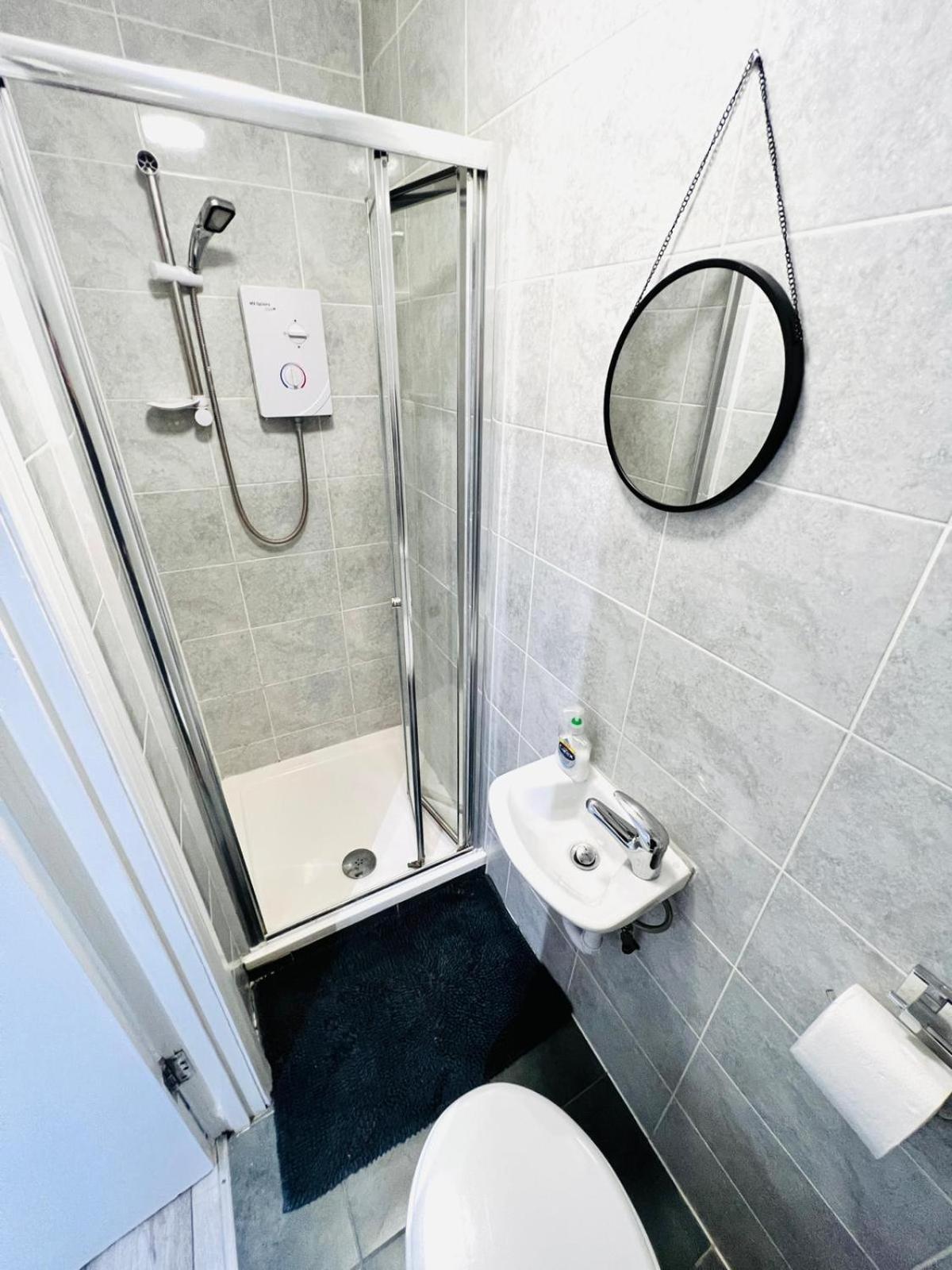 Apartment In Location