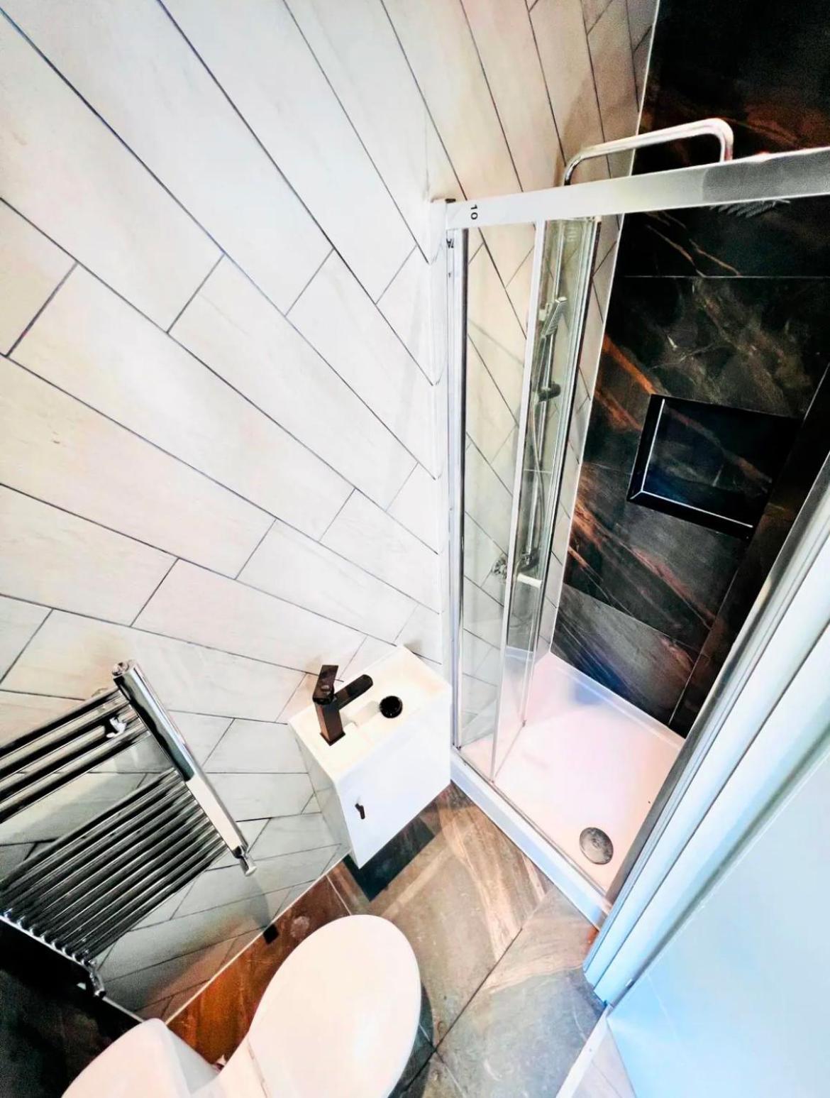 Alloggio in famiglia 43 Ensuite Look Like Locations Londra
