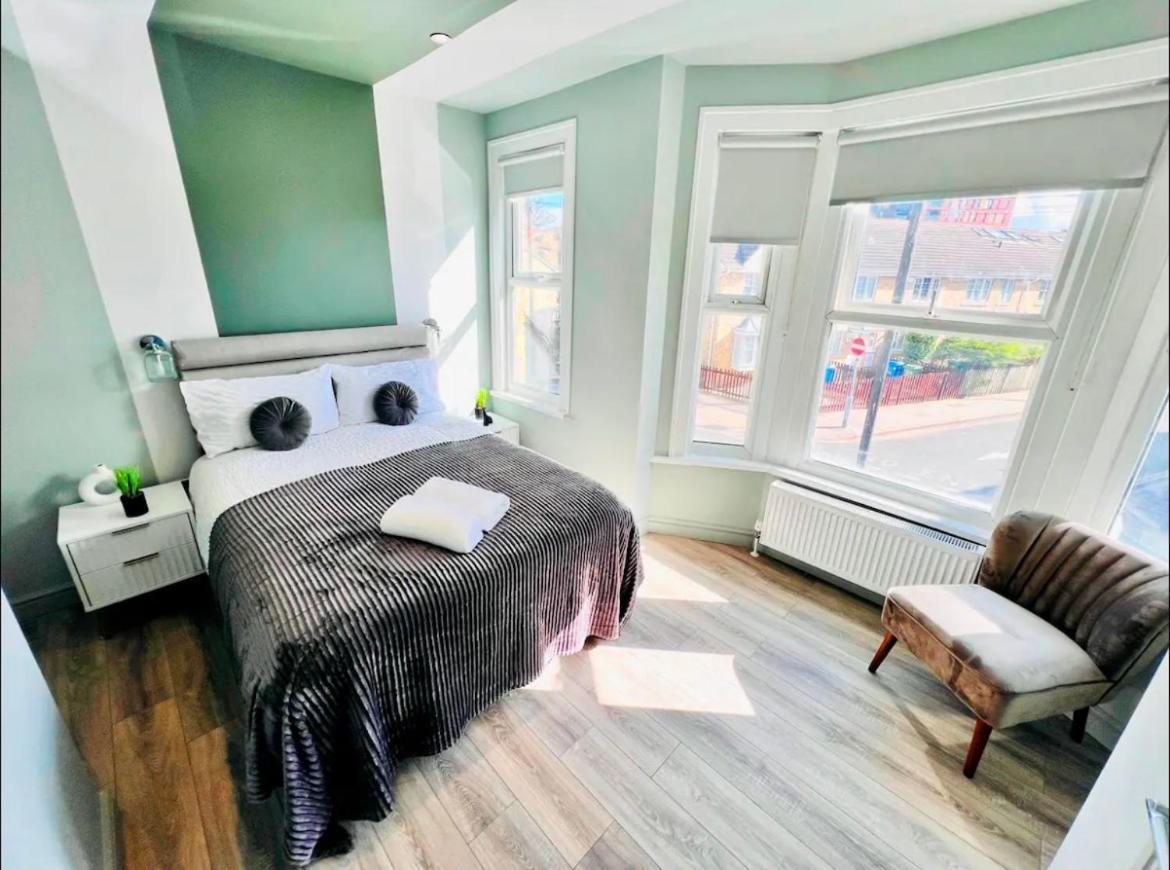 43 Ensuite Look Like Locations *