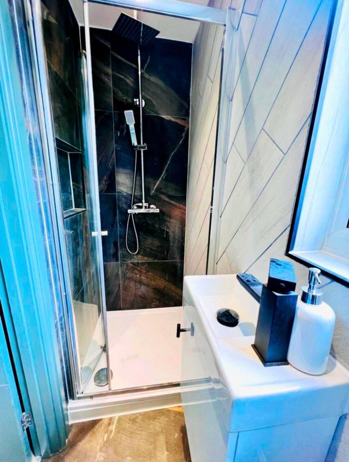 43 Ensuite Look Like Locations Alloggio in famiglia *