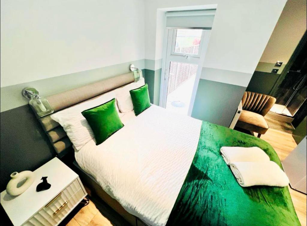 43 Ensuite Look Like Locations