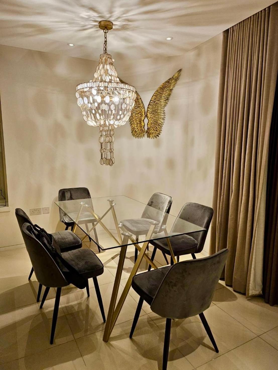 Soho West End Apartment