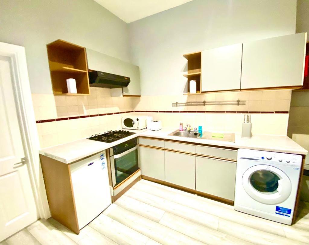 One Bedroom Ground Floor In Appartamento Londra