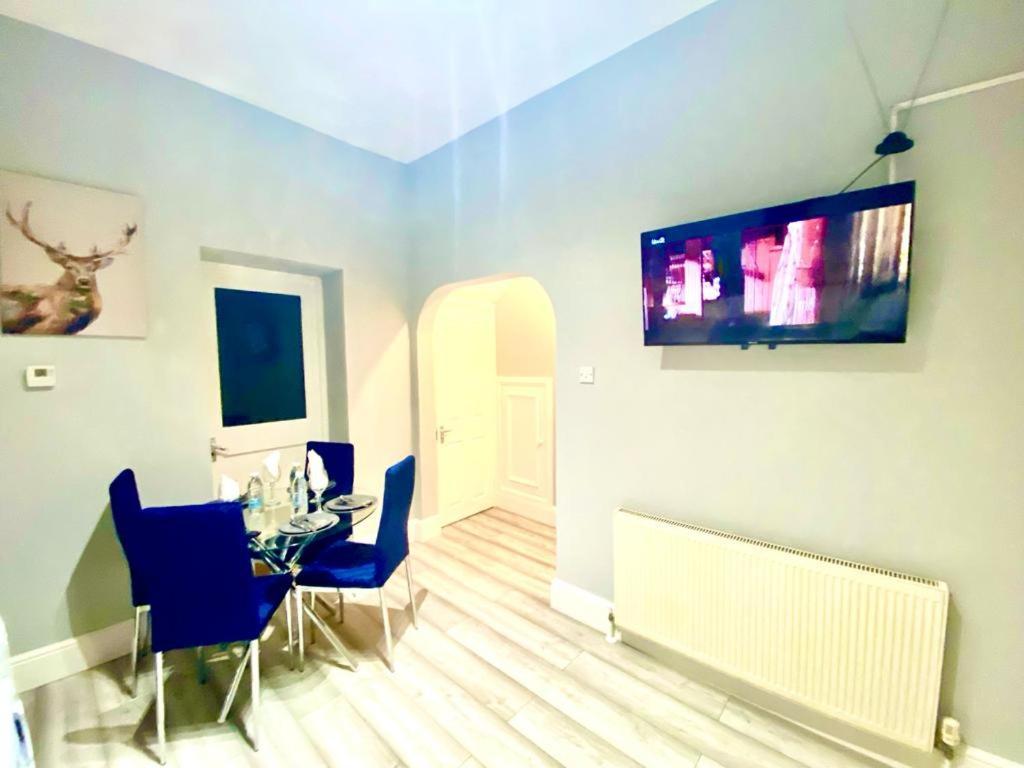 One Bedroom Ground Floor Flat In Lejlighed *
