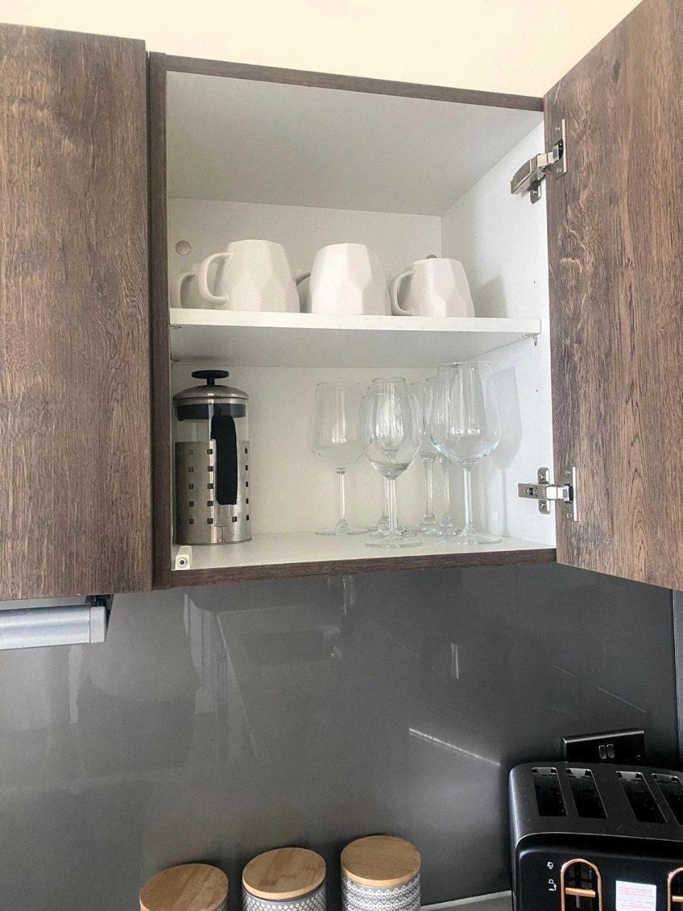 Lejlighed 3 Bedroom Penthouse With Private Terrace, Battersea, Nine Elms *