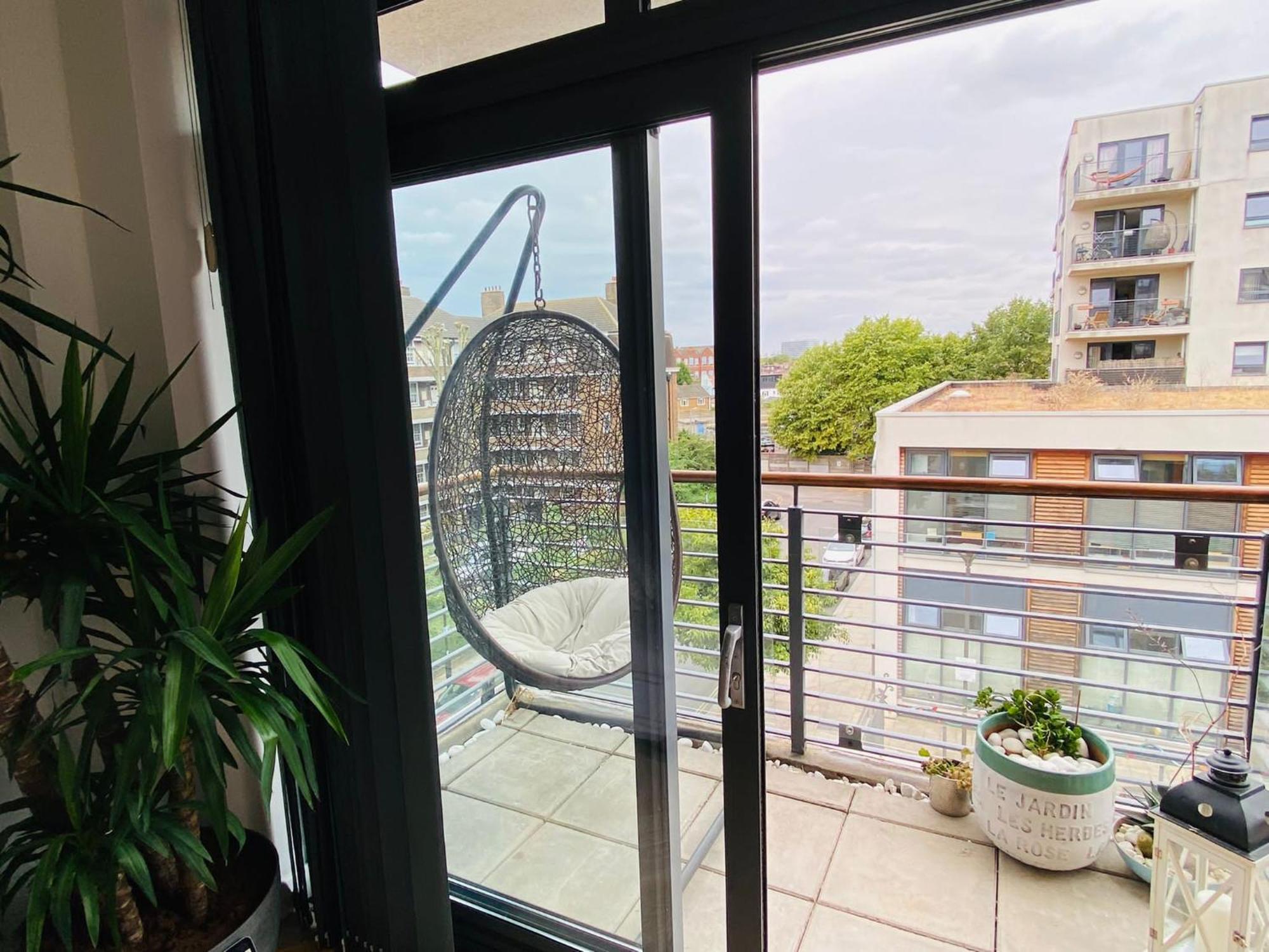 Cosy 1 Bedroom With Balcony Near Chiswick Lägenhet *