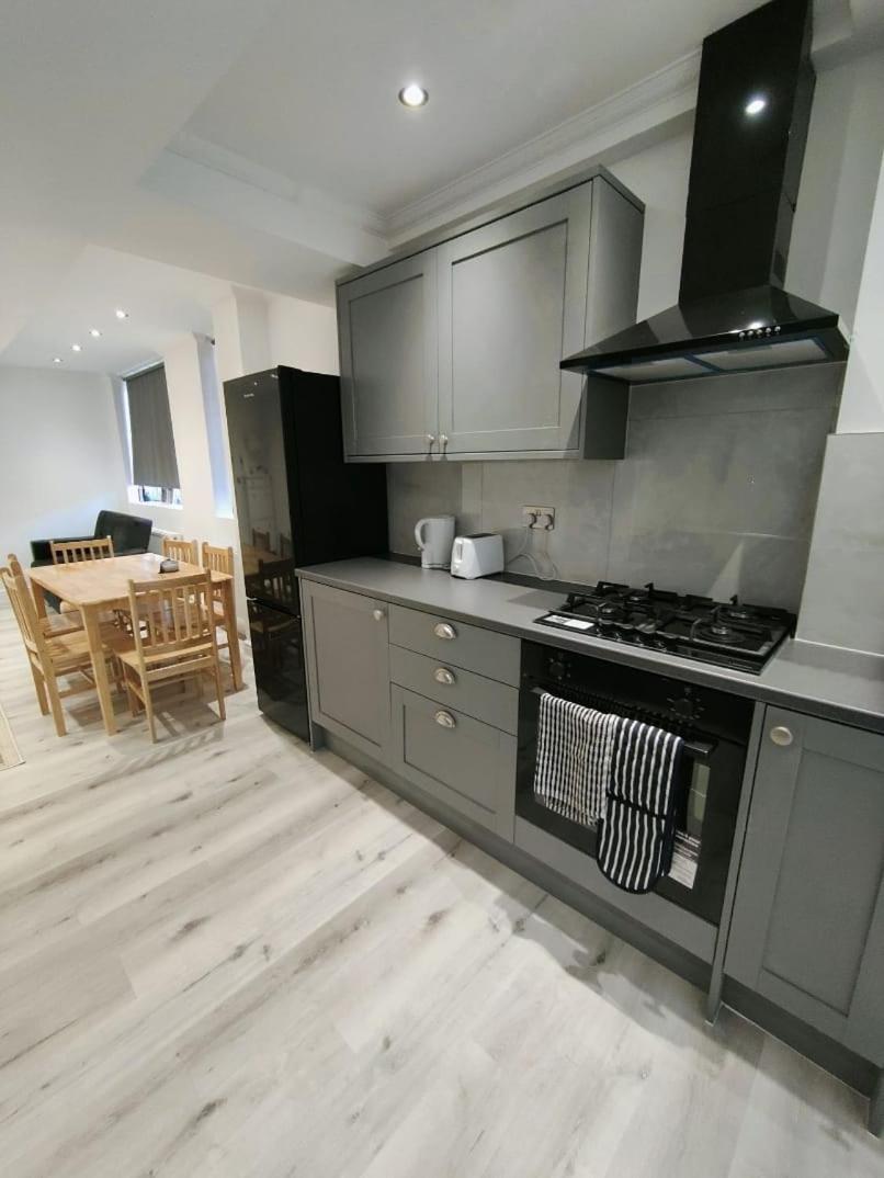 Apartment Flat 6 Crawford